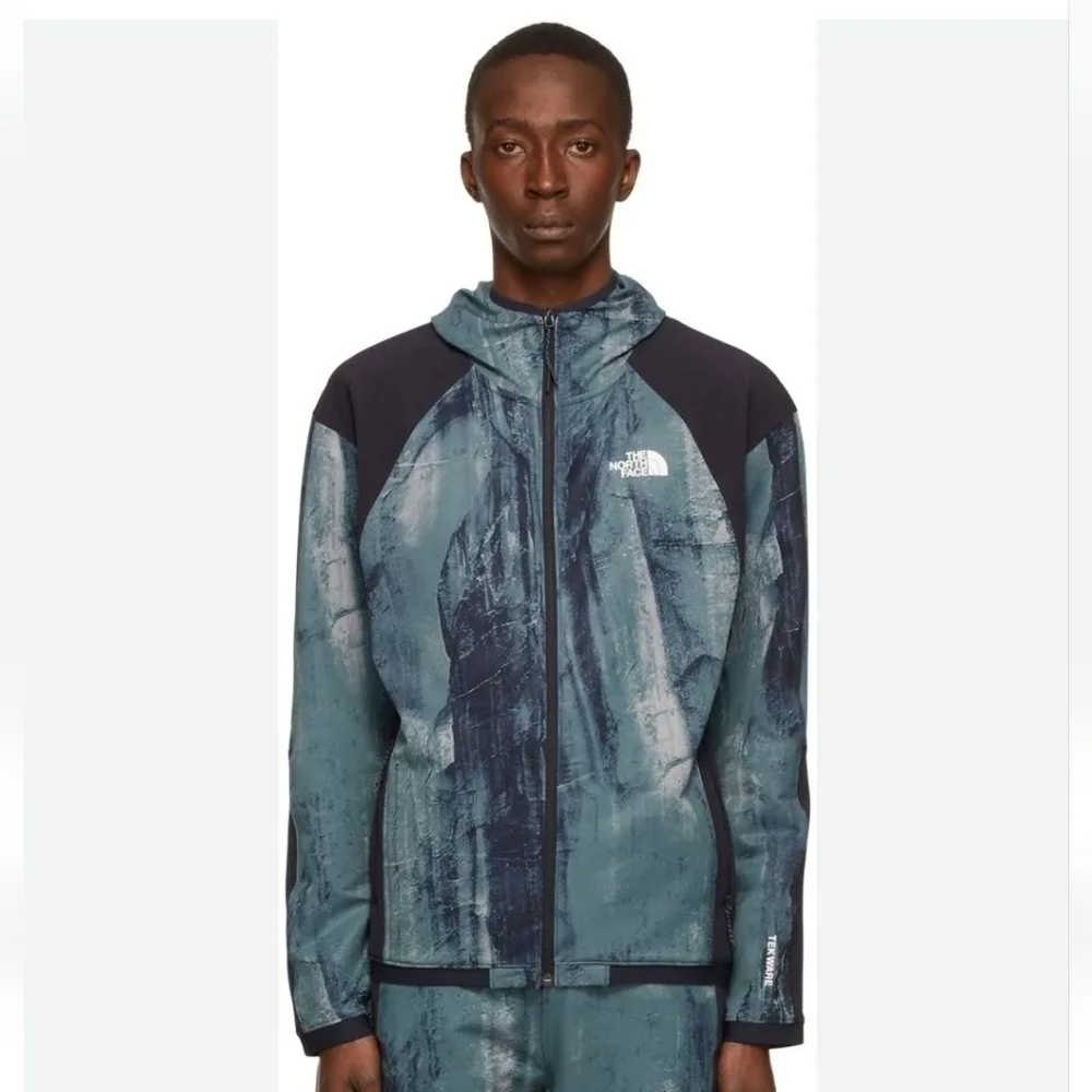TNF Printed Tekware Fleece Full-Zip Hoodie in Goblin Blue/ Rock Print, s…